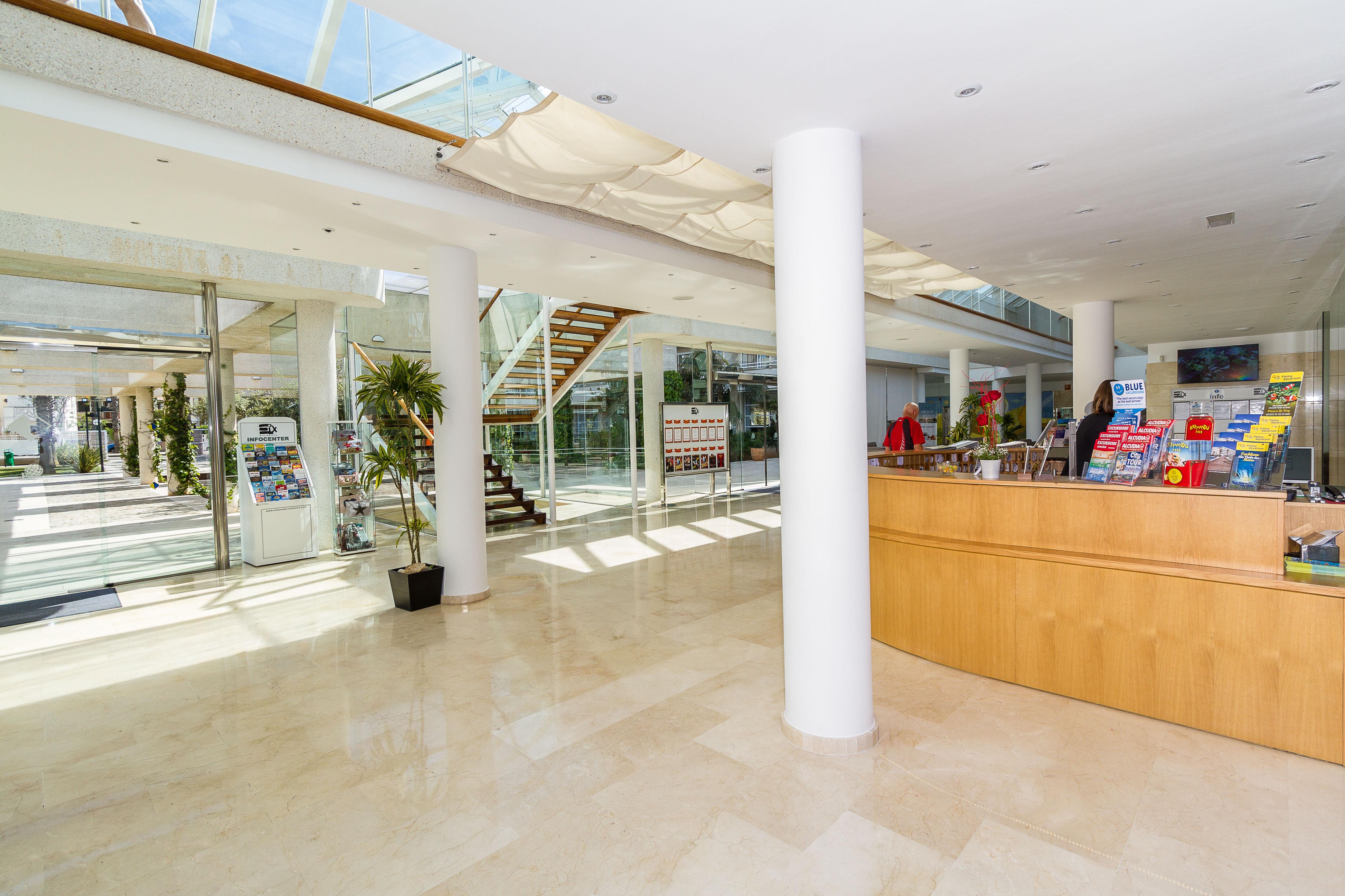 Eix Platja Daurada Hotel & Spa กันปิกาฟอร์ต ภายนอก รูปภาพ