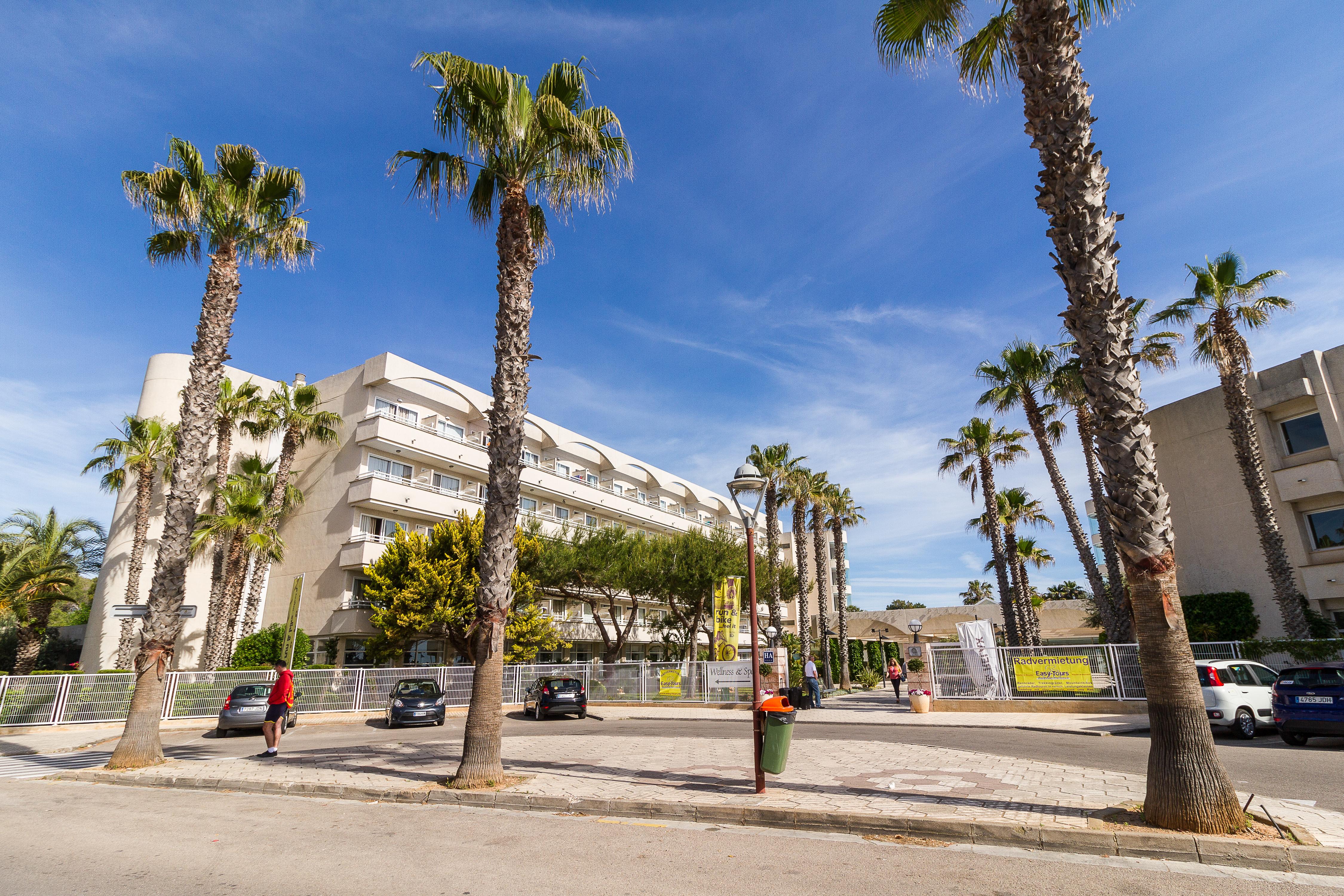 Eix Platja Daurada Hotel & Spa กันปิกาฟอร์ต ภายนอก รูปภาพ