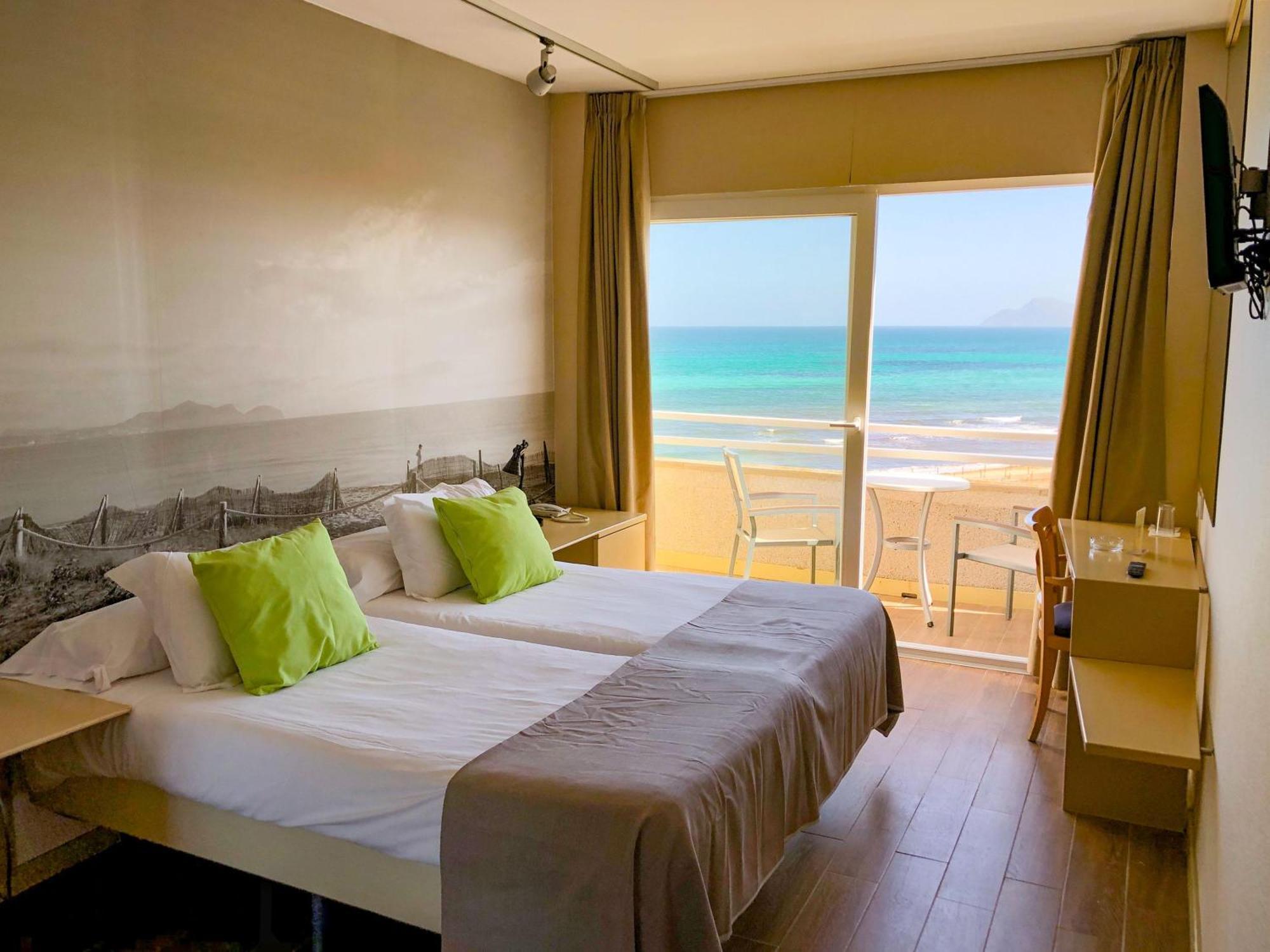 Eix Platja Daurada Hotel & Spa กันปิกาฟอร์ต ภายนอก รูปภาพ
