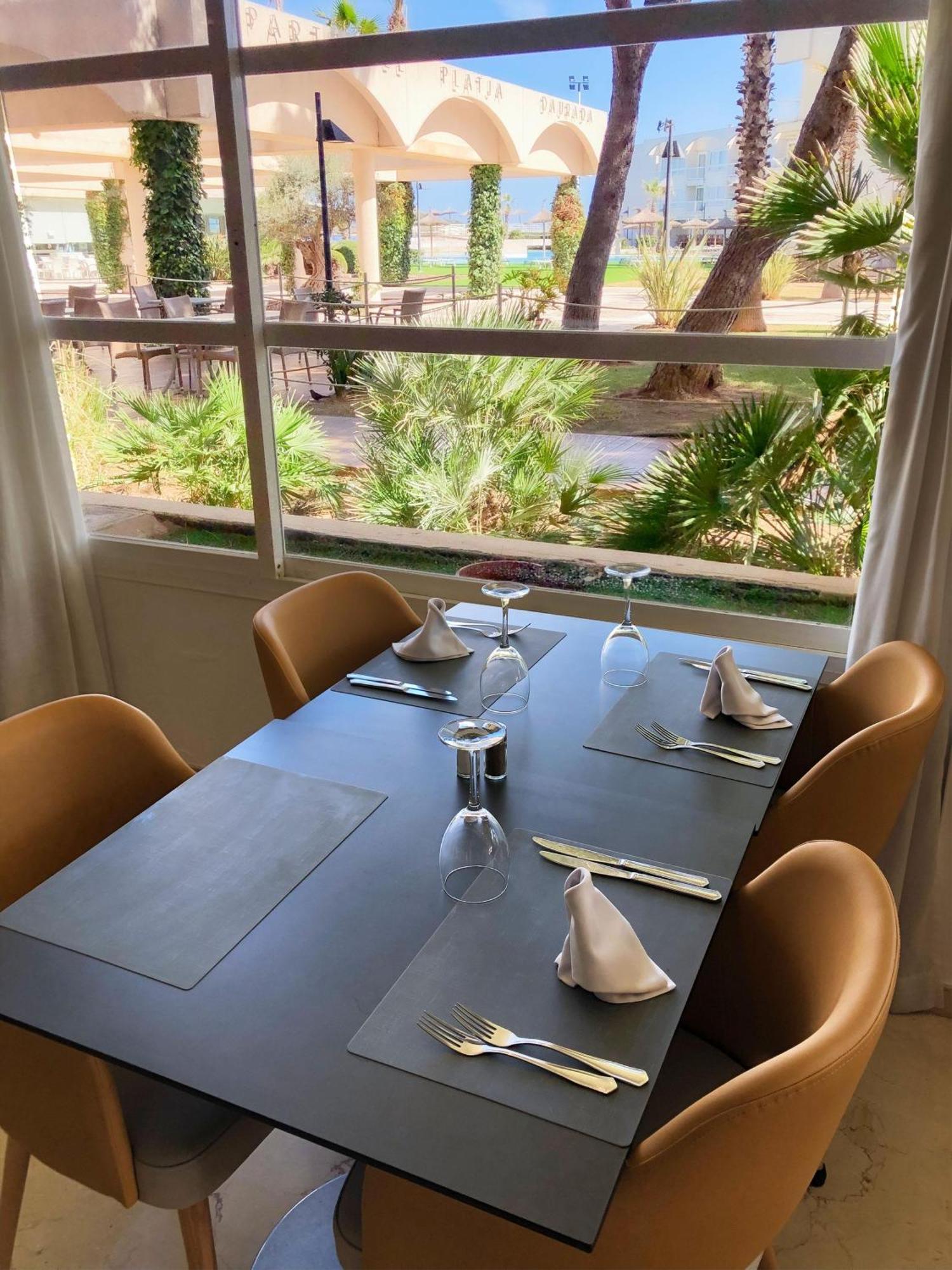 Eix Platja Daurada Hotel & Spa กันปิกาฟอร์ต ภายนอก รูปภาพ