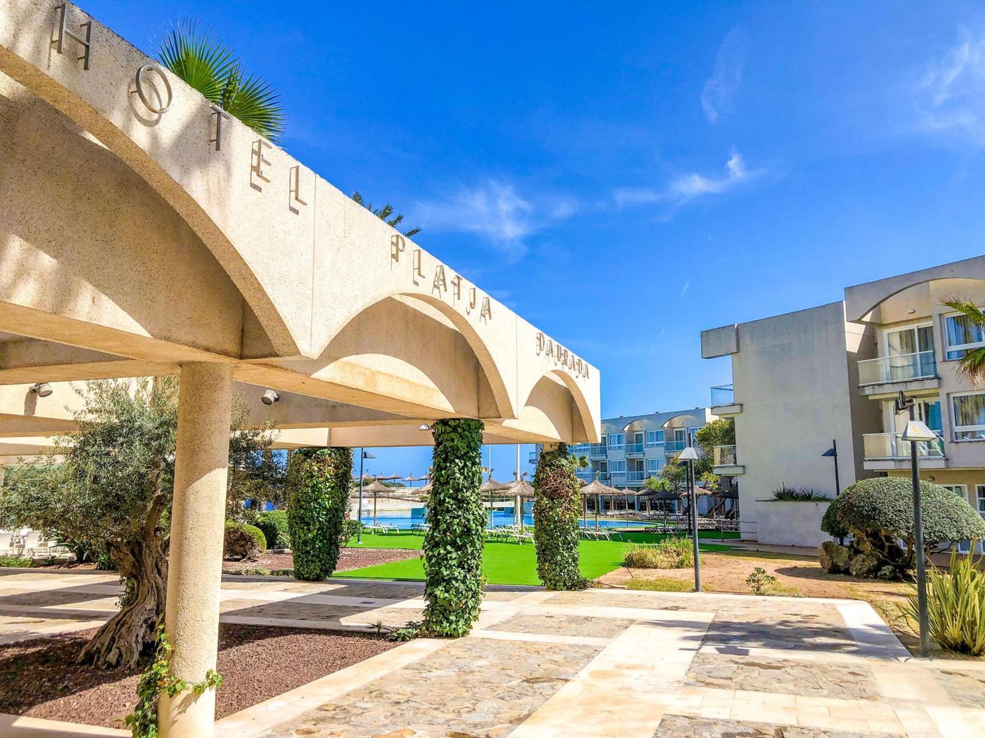 Eix Platja Daurada Hotel & Spa กันปิกาฟอร์ต ภายนอก รูปภาพ